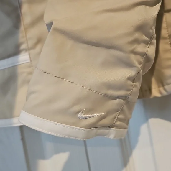 Vintage Early 2000s Nike Beige Full-Zip Jacket – Made in Philippines, Size S - Picture 3 of 5